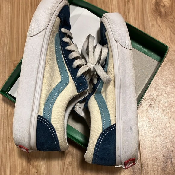 Vans sneakers - Picture 6 of 8